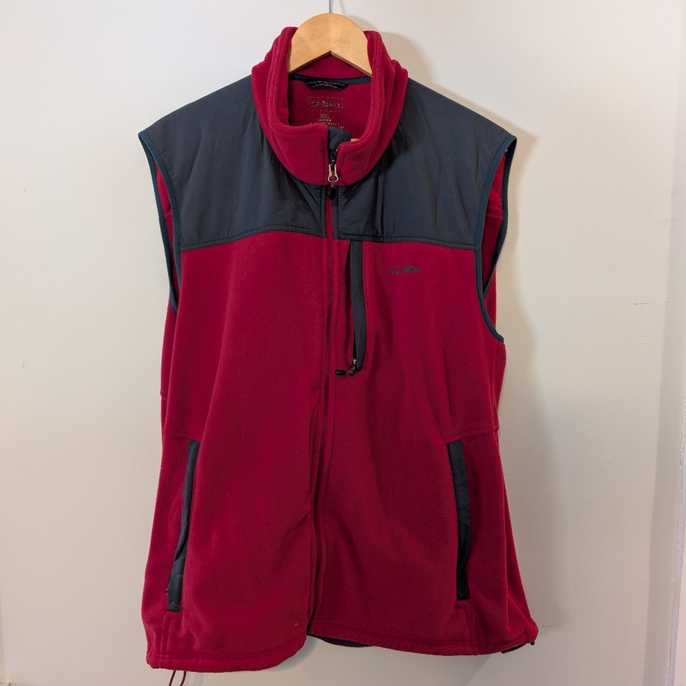 Columbia Red and Black Fleece Vest
